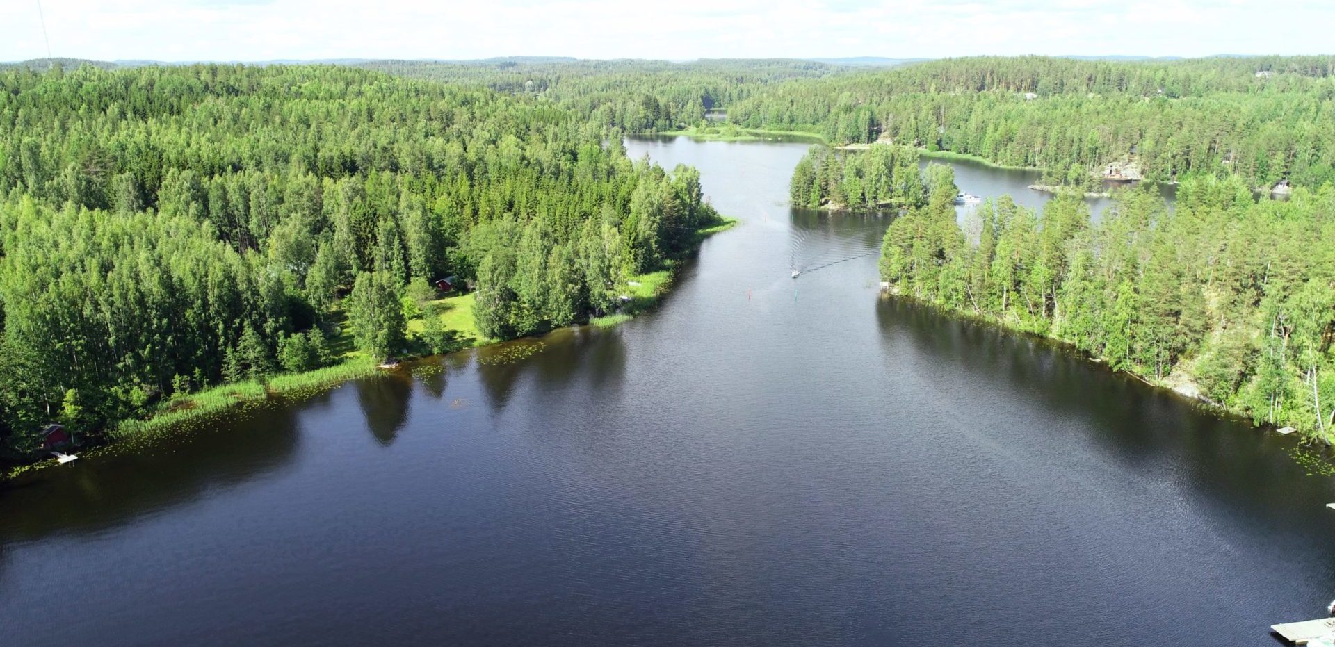 Suomalainen järvimaisema